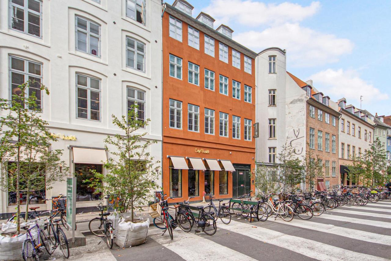 Sanders Regent - Treasured Three-bedroom Near Square København