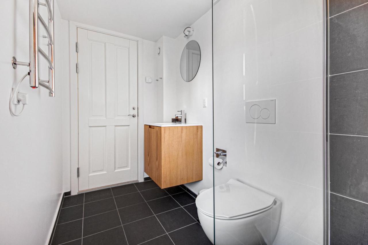 Sanders Regent - Treasured Three-bedroom Near Square * København