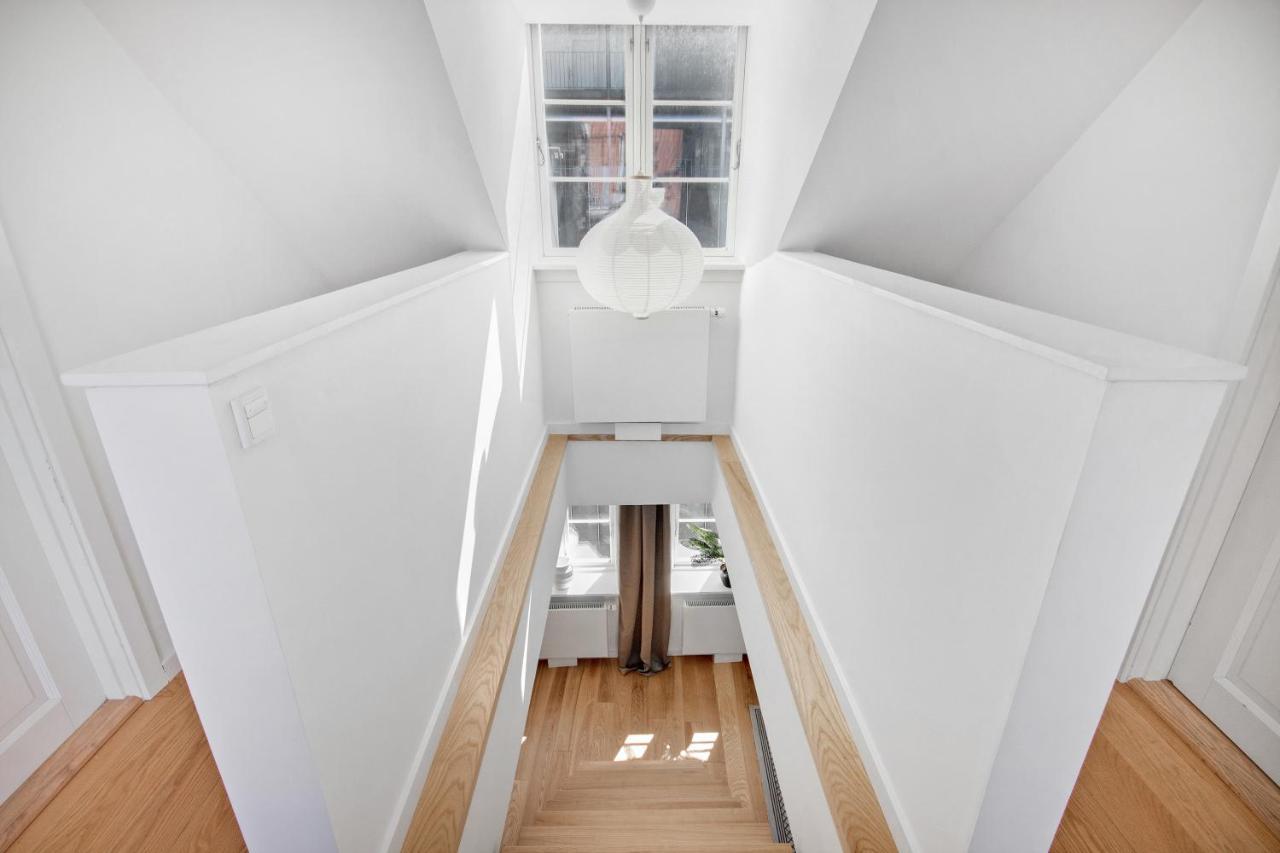 Sanders Regent - Treasured Three-bedroom Near Square København